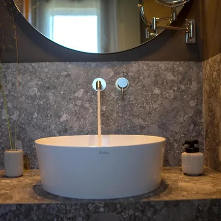 Elanthy-new Luxury With Private Sea Access Villa